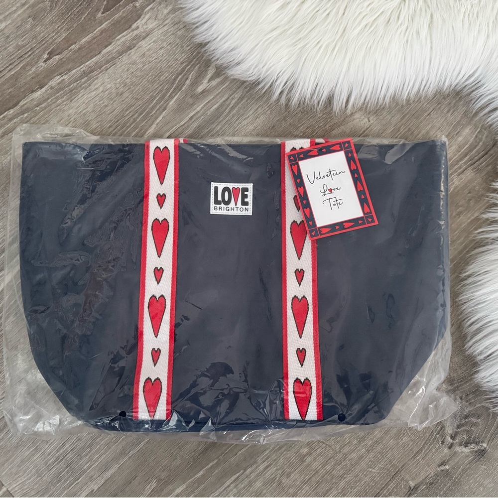💙❤️ BRIGHTON Retired Velveteen Love Tote Blue and Red Heart Bag - Picture 7 of 9